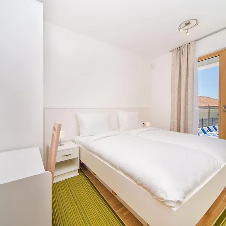 Villa Slano Apartments *